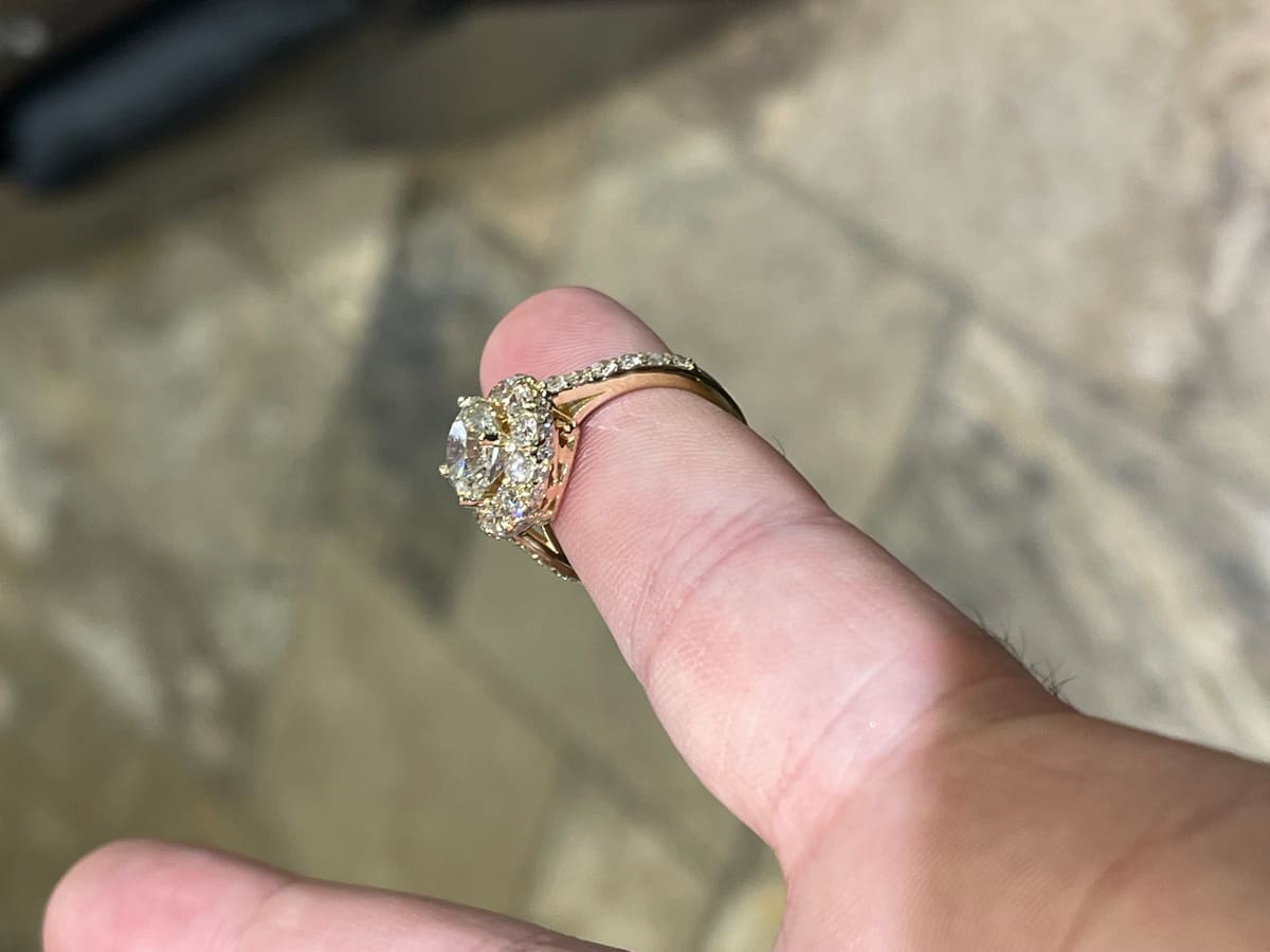 DIAMOND HALO ENGAGEMENT RING 2 CARAT, engagement ring, second view